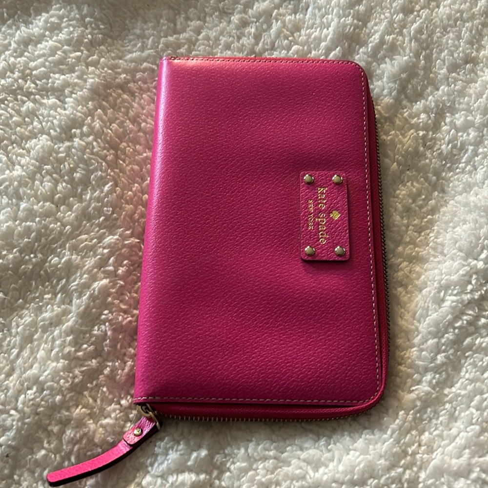 NWOT Kate Spade large travel wallet- Hot Pink